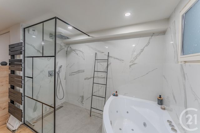 maison à vendre - 5 pièces - 141.72 m2 - ABONDANCE - 74 - RHONE-ALPES - Century 21 Chablais - Léman