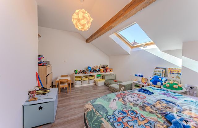 Appartement T5 à vendre - 5 pièces - 87.05 m2 - ST PAUL EN CHABLAIS - 74 - RHONE-ALPES - Century 21 Chablais - Léman