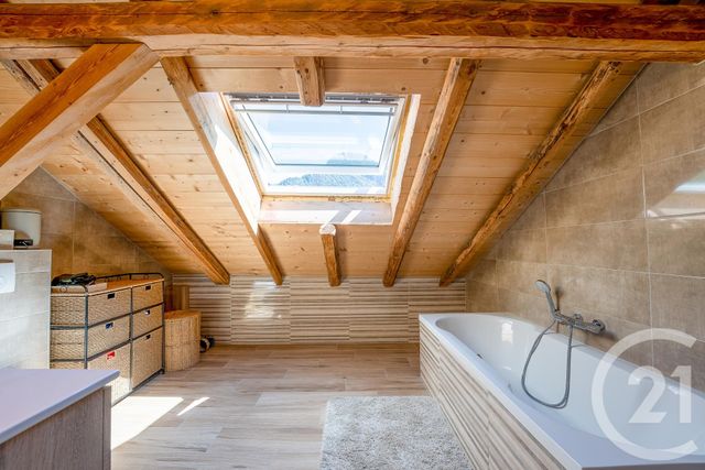 Appartement F4 à vendre - 4 pièces - 125.85 m2 - BONNEVAUX - 74 - RHONE-ALPES - Century 21 Chablais - Léman